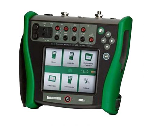 Calibration of temperature calibrators and indicators