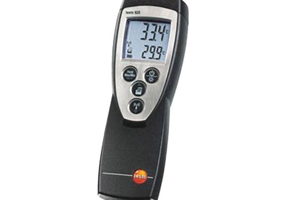 Electronic thermometers